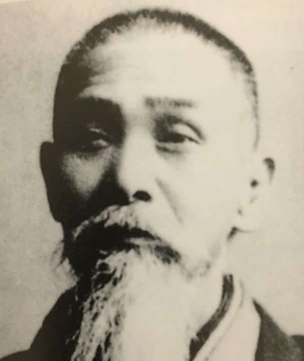加納鷲雄の写真