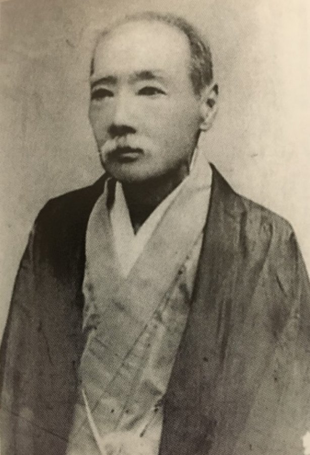 鈴木三樹三郎の写真